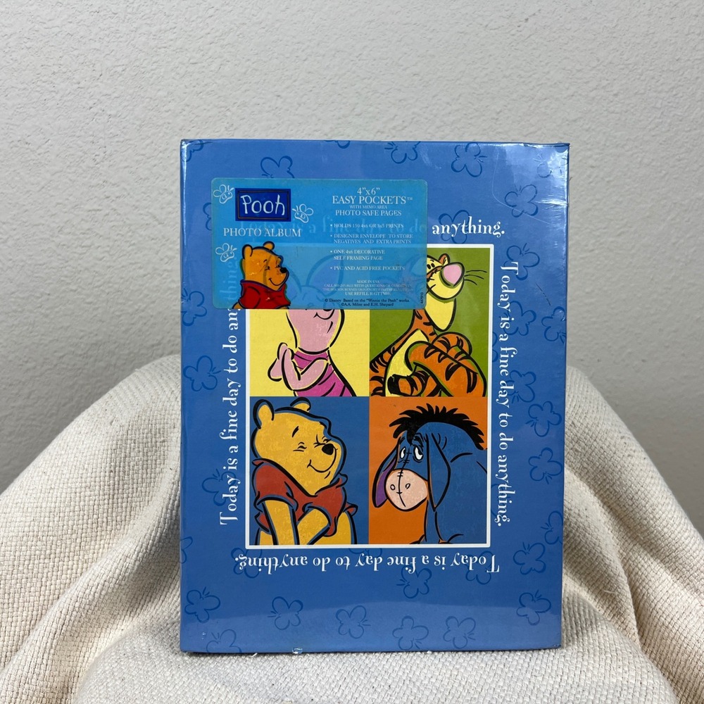 Vintage Disney Winnie the Pooh Photo Album 4x6 Holson Made in USA Pooh